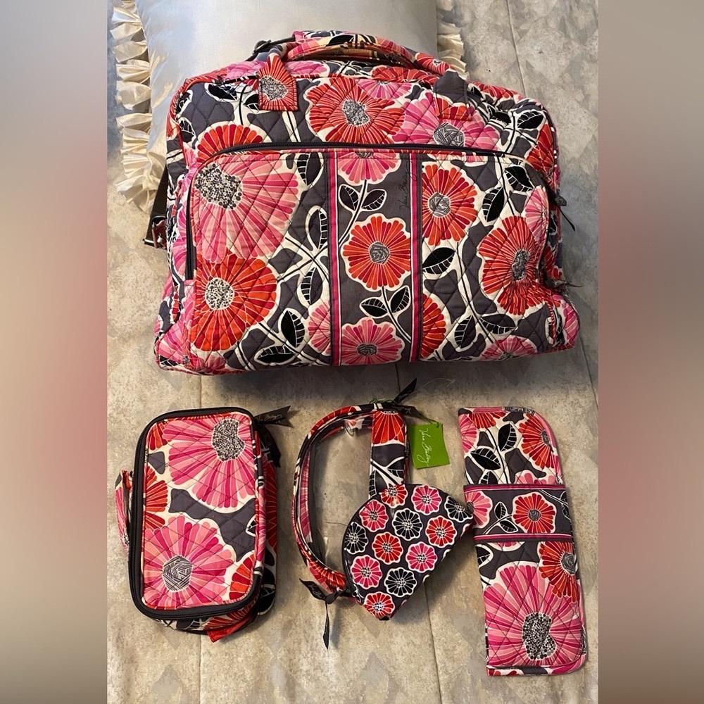 Vera Bradley 5pc Travel set
